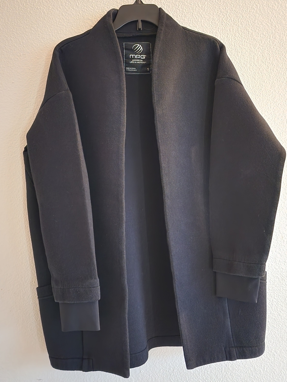 MPG Sport Black Open Front Jacket Cardigan Thumbholes Pockets S
